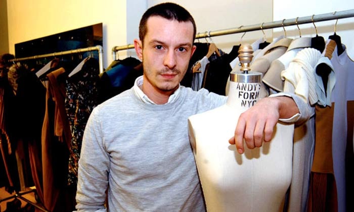 Jonathan Saunders chez Dior : pourquoi lui? Jonathan Saunders chez Dior : pourquoi lui?