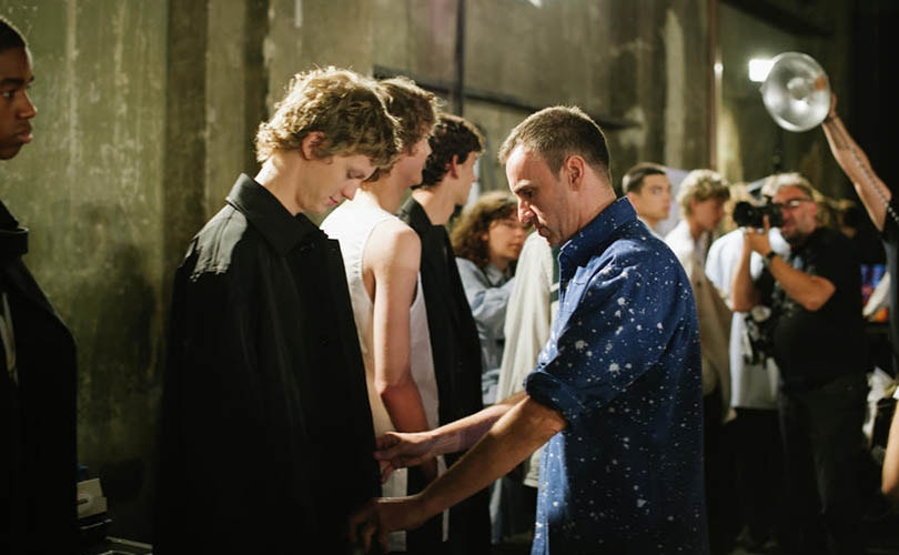 Confirmé: Raf Simons rejoint Calvin Klein comme directeur de la création Confirmé: Raf Simons rejoint Calvin Klein comme directeur de la création