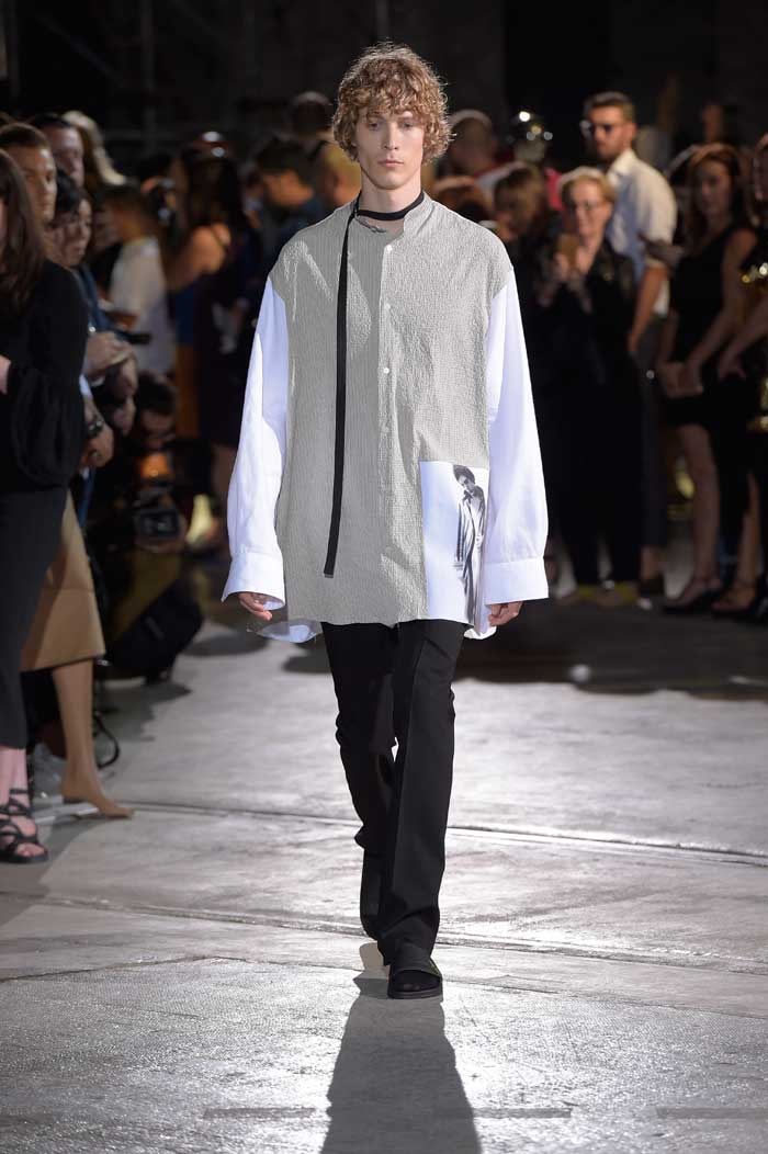 Highlights: le défilé Raf Simons SS17 à Pitti Uomo Highlights: le défilé Raf Simons SS17 à Pitti Uomo