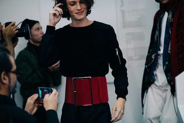 Mode masculine pour l'hiver prochain: du XXL, du rose, des carreaux à gogo Mode masculine pour l'hiver prochain: du XXL, du rose, des carreaux à gogo