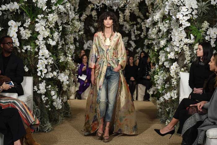 Ralph Lauren, un défilé intimiste sur fond de gestion tourmentée Ralph Lauren, un défilé intimiste sur fond de gestion tourmentée