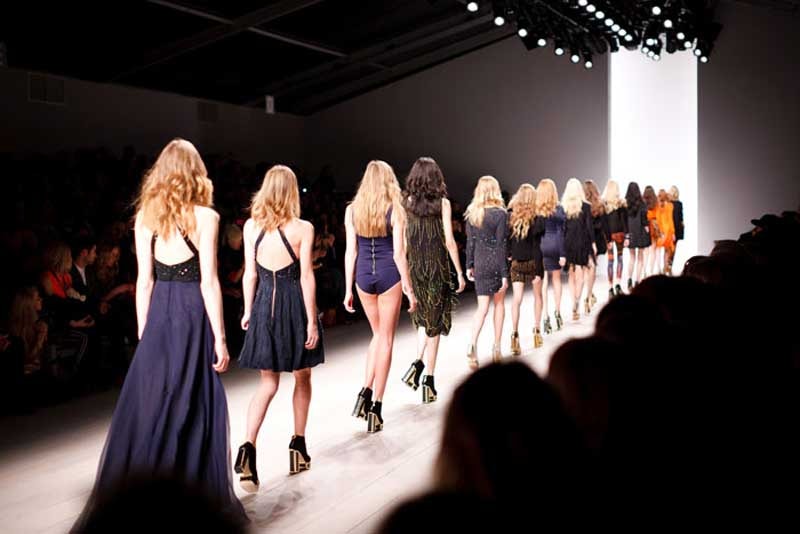 Les 20 premières Fashion weeks qui rapportent, que vous pouvez ne pas connaître Les 20 premières Fashion weeks qui rapportent, que vous pouvez ne pas connaître