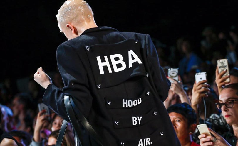 Isabella Burley et Shayne Oliver chez Helmut Lang Isabella Burley et Shayne Oliver chez Helmut Lang