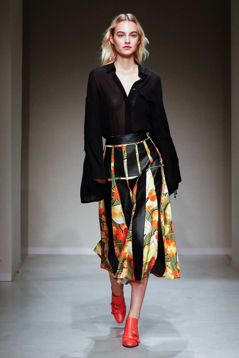 Mode à Milan: "Envolez-vous !" avec Trussardi Mode à Milan: "Envolez-vous !" avec Trussardi