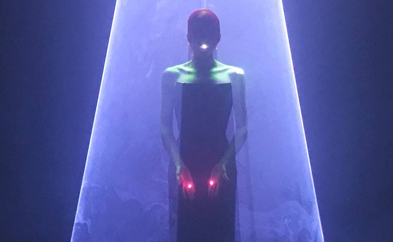 Gareth Pugh dévoilera sa collection avec un film Gareth Pugh dévoilera sa collection avec un film