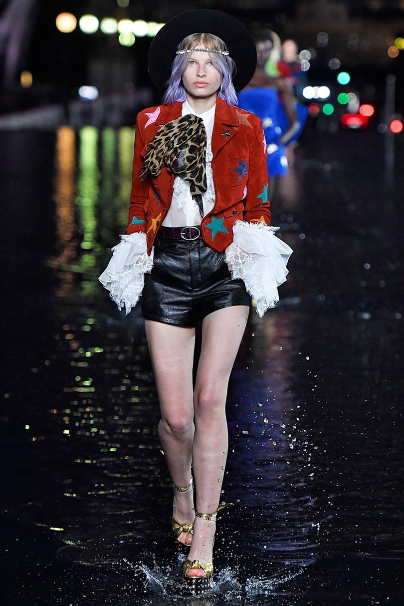Micro-sacs et maxi-lunettes: les grandes tendances de la Fashion week de Paris Micro-sacs et maxi-lunettes: les grandes tendances de la Fashion week de Paris