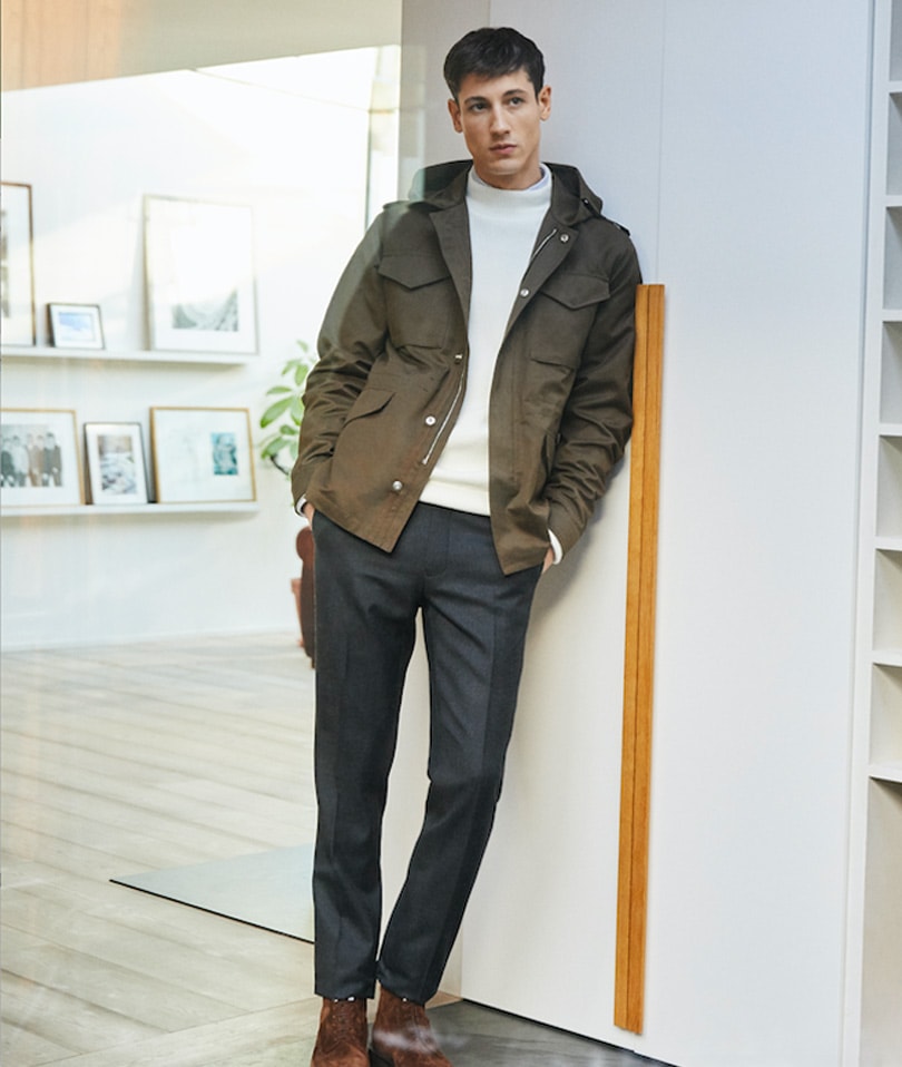 Mr Porter lance la première collection printemps-été de sa propre marque de basiques Mr Porter lance la première collection printemps-été de sa propre marque de basiques