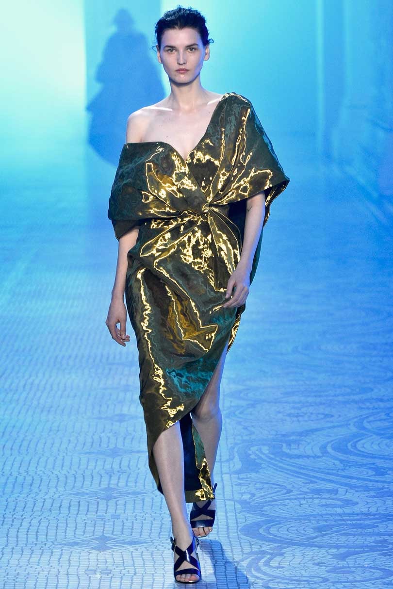 Poiret à la Fashion Week: la délicate renaissance d'une maison historique Poiret à la Fashion Week: la délicate renaissance d'une maison historique