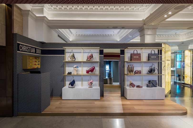 Dior ouvrira un pop-up store chez Harrods en août prochain Dior ouvrira un pop-up store chez Harrods en août prochain