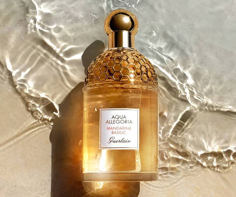 Sylvie Romet, "habilleuse" de parfums chez Guerlain Sylvie Romet, "habilleuse" de parfums chez Guerlain