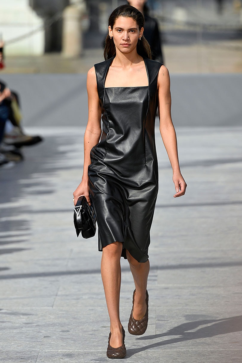 Mode à Milan: Daniel Lee dévoile sa première collection pour Bottega Veneta Mode à Milan: Daniel Lee dévoile sa première collection pour Bottega Veneta