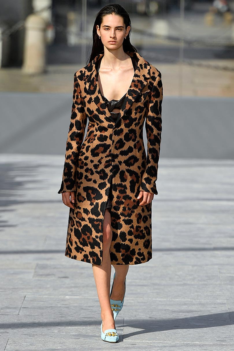 Mode à Milan: Daniel Lee dévoile sa première collection pour Bottega Veneta Mode à Milan: Daniel Lee dévoile sa première collection pour Bottega Veneta