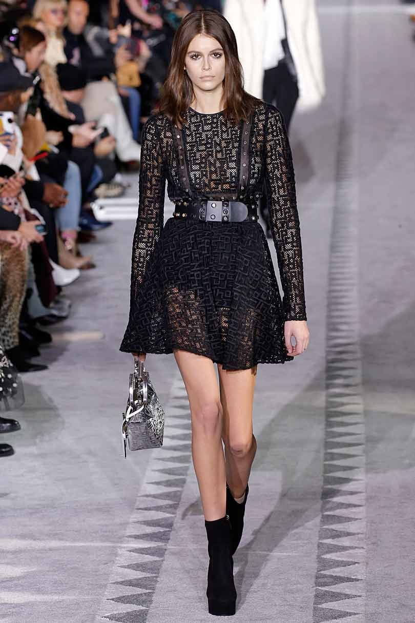 Fashion week: Longchamp profite du départ de grands noms, files d'attente chez Siriano Fashion week: Longchamp profite du départ de grands noms, files d'attente chez Siriano
