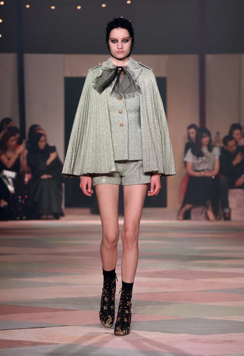 Dior dévoile une collection "capsule" à son premier défilé à Dubaï Dior dévoile une collection "capsule" à son premier défilé à Dubaï