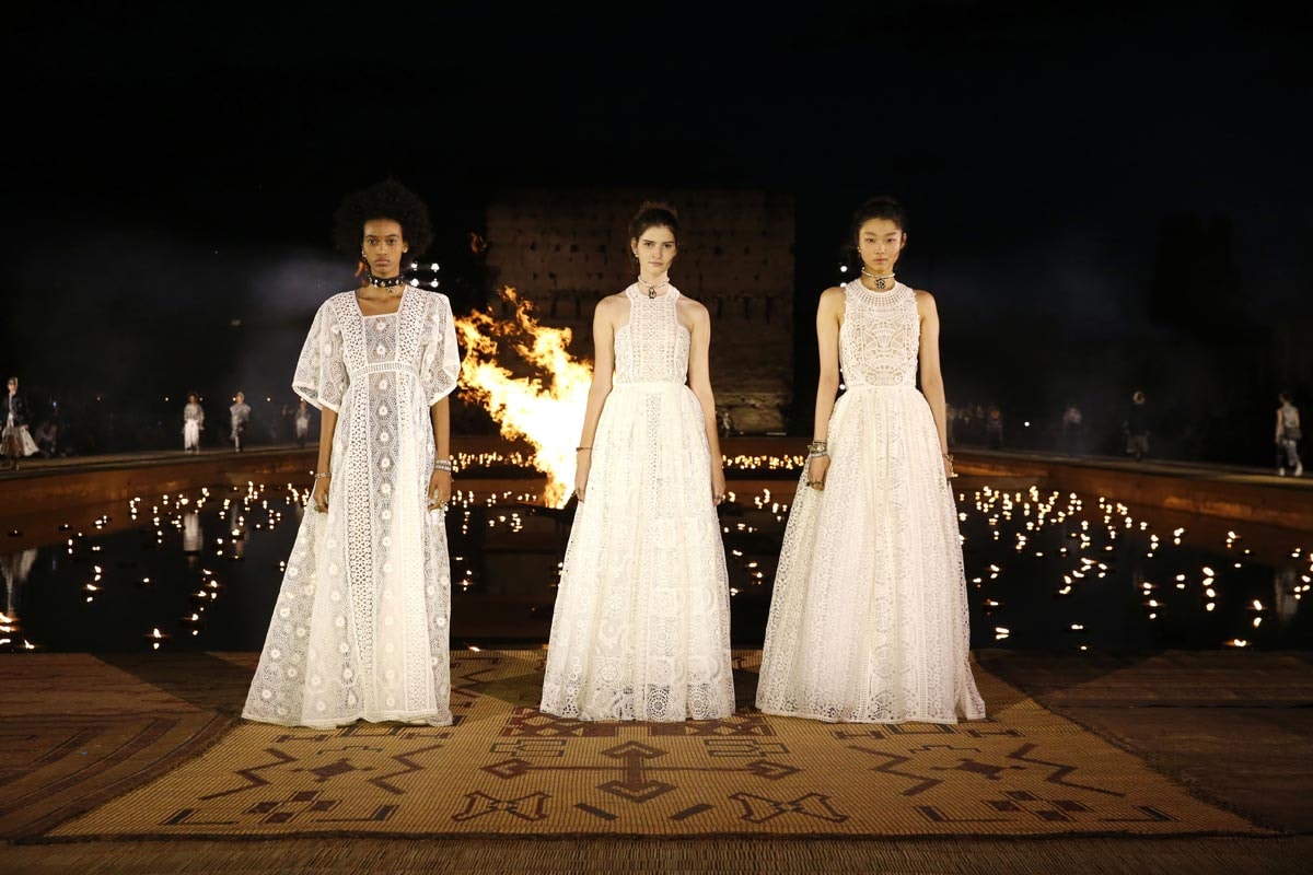 Un vent d'Afrique souffle sur le défilé croisière de Dior à Marrakech Un vent d'Afrique souffle sur le défilé croisière de Dior à Marrakech