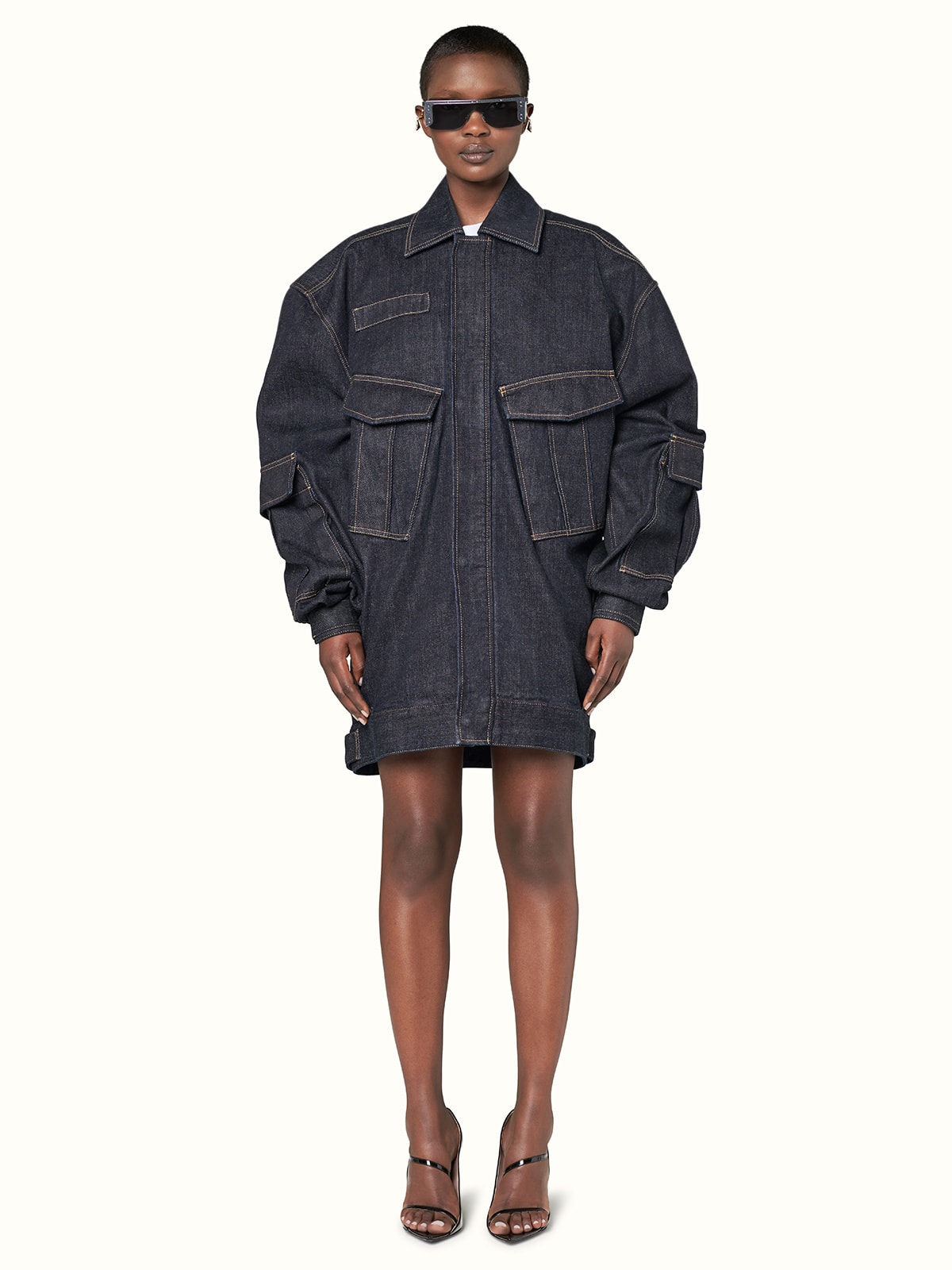 Fenty : les premières images de la collection disponible à Paris Fenty : les premières images de la collection disponible à Paris