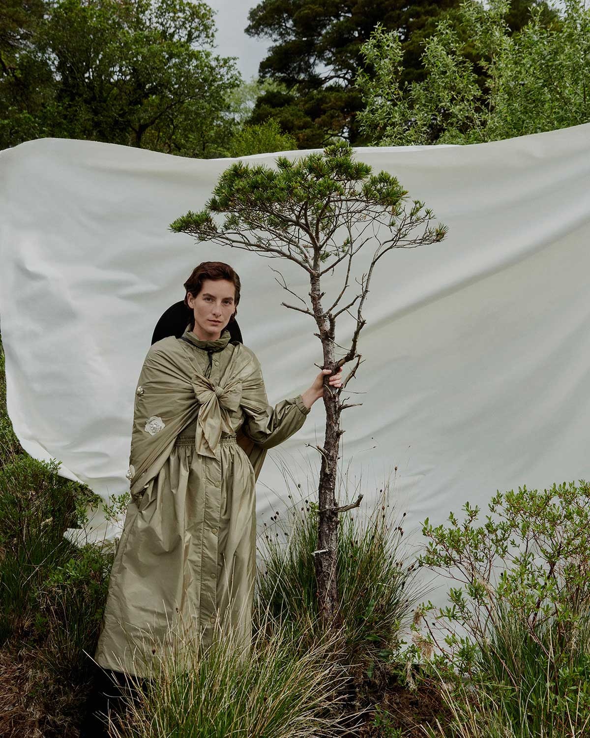 La collection 4 Moncler x Simone Rocha disponible sur MyTheresa La collection 4 Moncler x Simone Rocha disponible sur MyTheresa