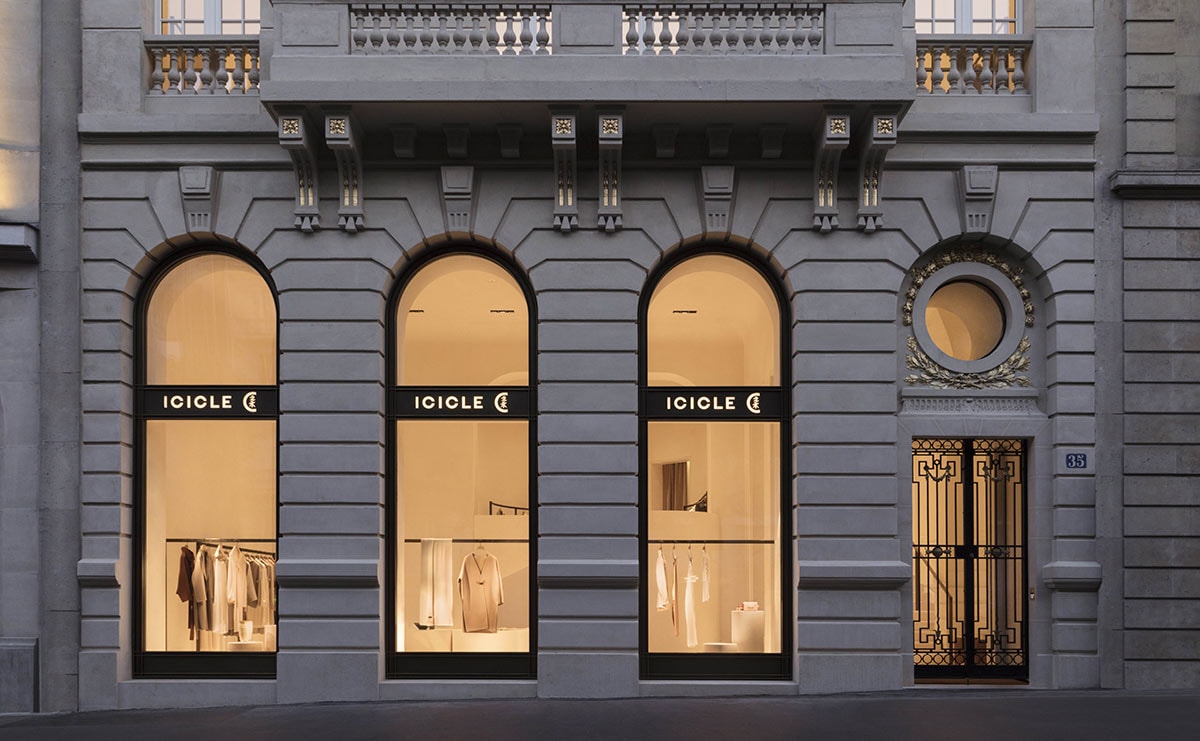 Le voyage de la mode en Chine : du fabricant au designer émergent Le voyage de la mode en Chine : du fabricant au designer émergent