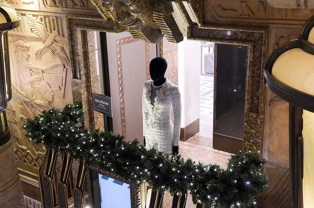 Inauguration du Balmain Button Bar chez Harrods Inauguration du Balmain Button Bar chez Harrods