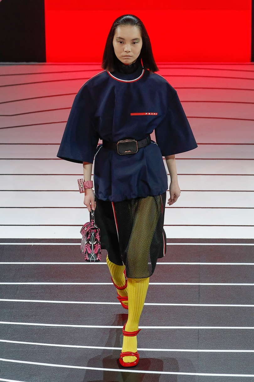 Milan Fashion Week : Prada ravive le glamour et la mode exigeante des années 20 Milan Fashion Week : Prada ravive le glamour et la mode exigeante des années 20
