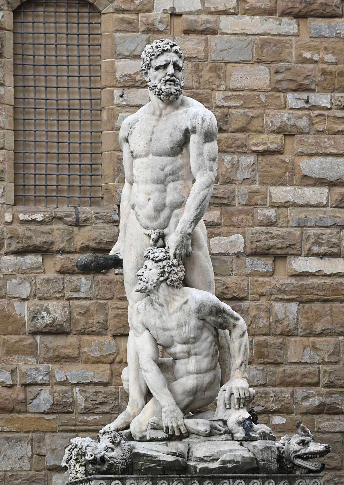 En Italie, Salvatore Ferragamo collabore au projet de restauration d’oeuvres artistiques En Italie, Salvatore Ferragamo collabore au projet de restauration d’oeuvres artistiques