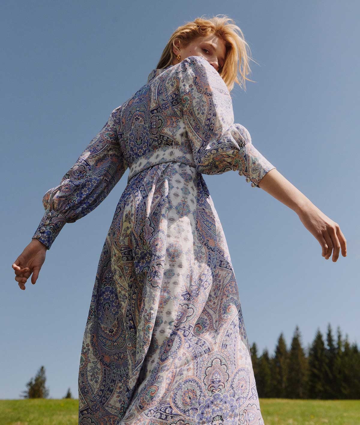 Zimmermann lance une ligne exclusive sur Mytheresa Zimmermann lance une ligne exclusive sur Mytheresa