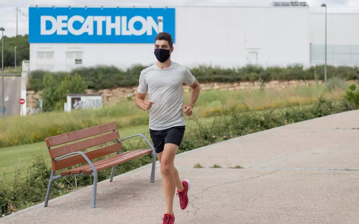 Decathlon lance ses premiers masques de sport réutilisables et 100 pour cent recyclables Decathlon lance ses premiers masques de sport réutilisables et 100 pour cent recyclables