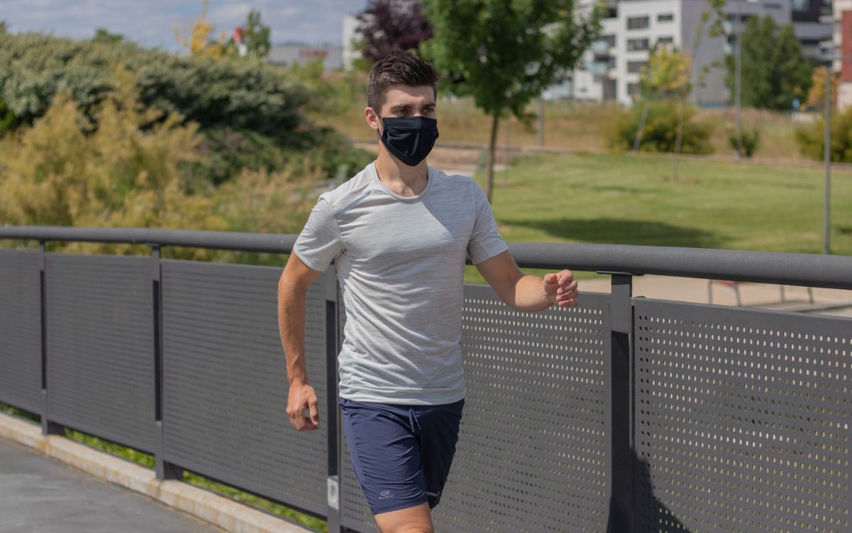 Decathlon lance ses premiers masques de sport réutilisables et 100 pour cent recyclables Decathlon lance ses premiers masques de sport réutilisables et 100 pour cent recyclables