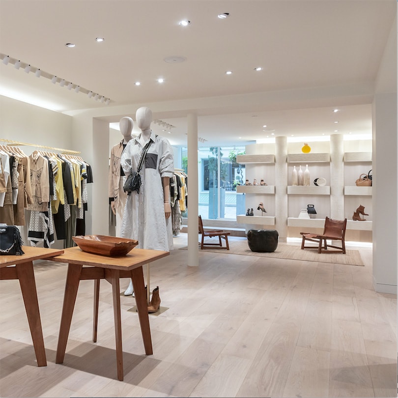En images : découvrez la nouvelle boutique Maje rue Saint-Honoré En images : découvrez la nouvelle boutique Maje rue Saint-Honoré