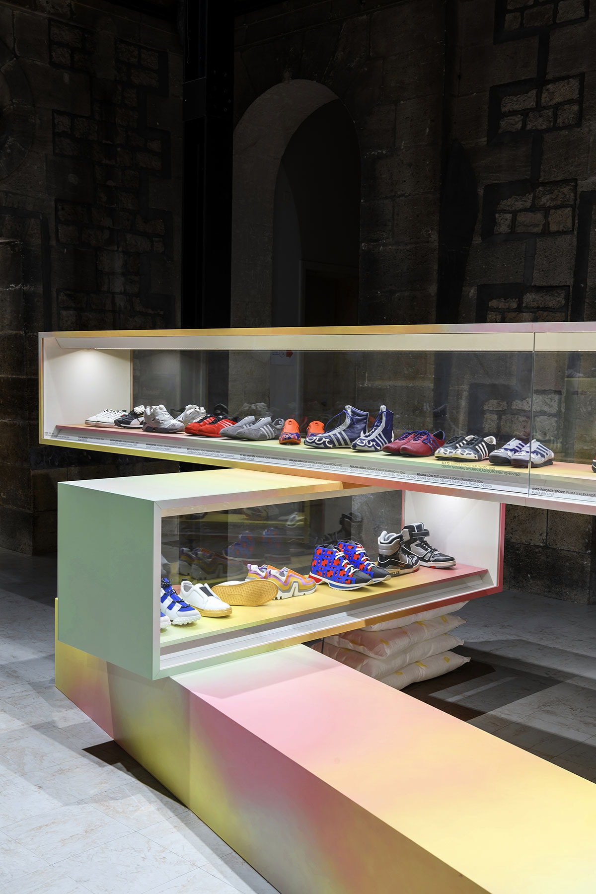 Coup d'œil sur l'exposition bordelaise « Playground : Le design des sneakers » Coup d'œil sur l'exposition bordelaise « Playground : Le design des sneakers »