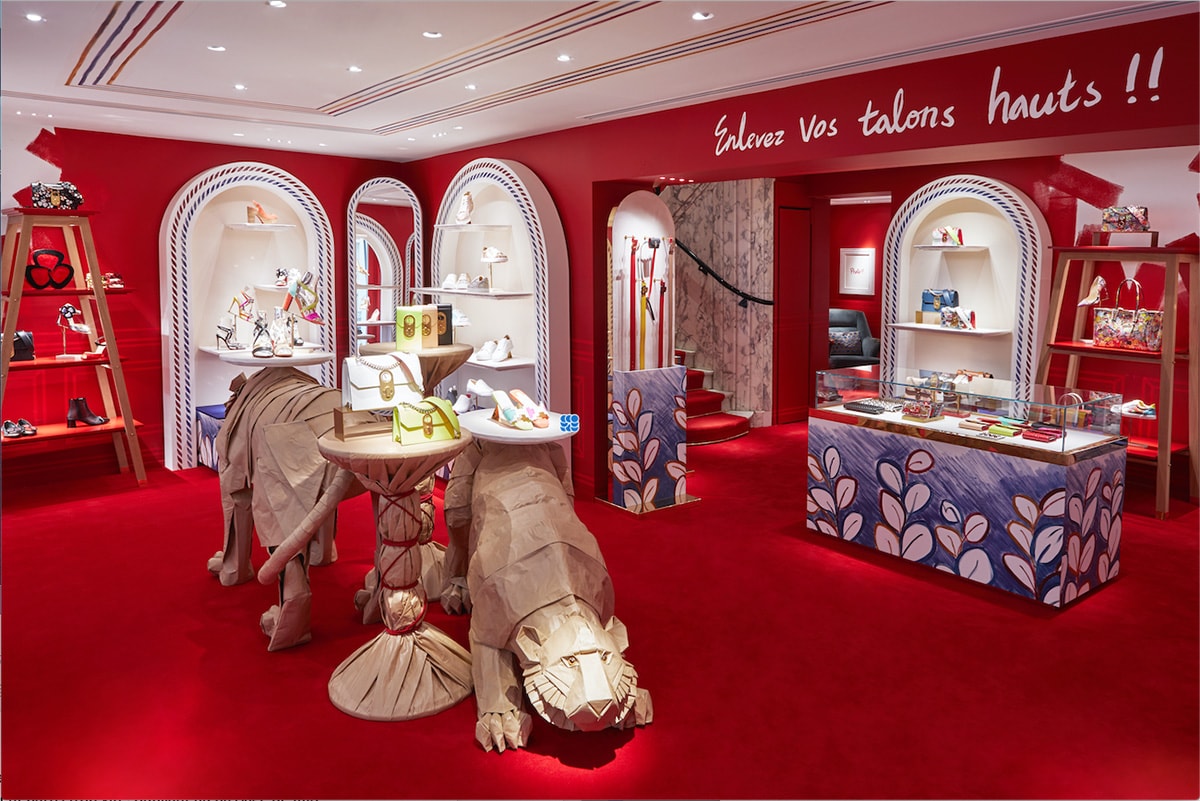 En images: la nouvelle boutique Christian Louboutin rue Saint-Honoré En images: la nouvelle boutique Christian Louboutin rue Saint-Honoré