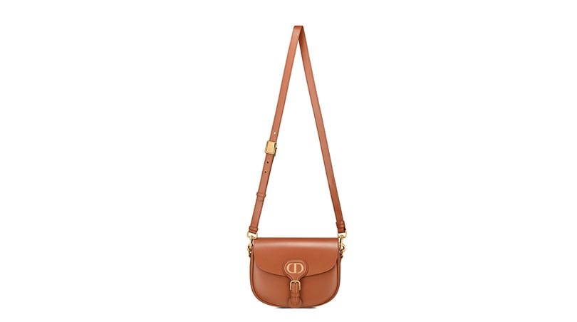 Dior présente les nouvelles couleurs du sac Bobby Dior présente les nouvelles couleurs du sac Bobby