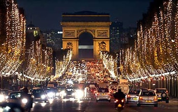 Les Champs Elysées, toujours autant convoités Les Champs Elysées, toujours autant convoités