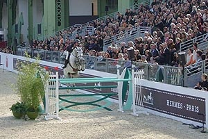 Hermès s'envole Hermès s'envole