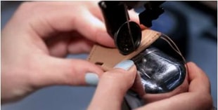 "Made in the UK": la survie du cuir britannique "Made in the UK": la survie du cuir britannique